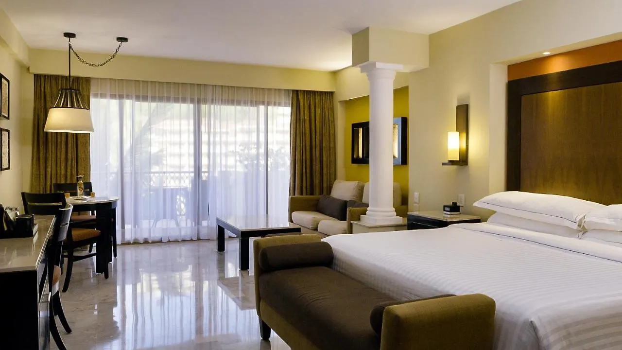 Semesteranläggning (resort) Barcelo Puerto Vallarta